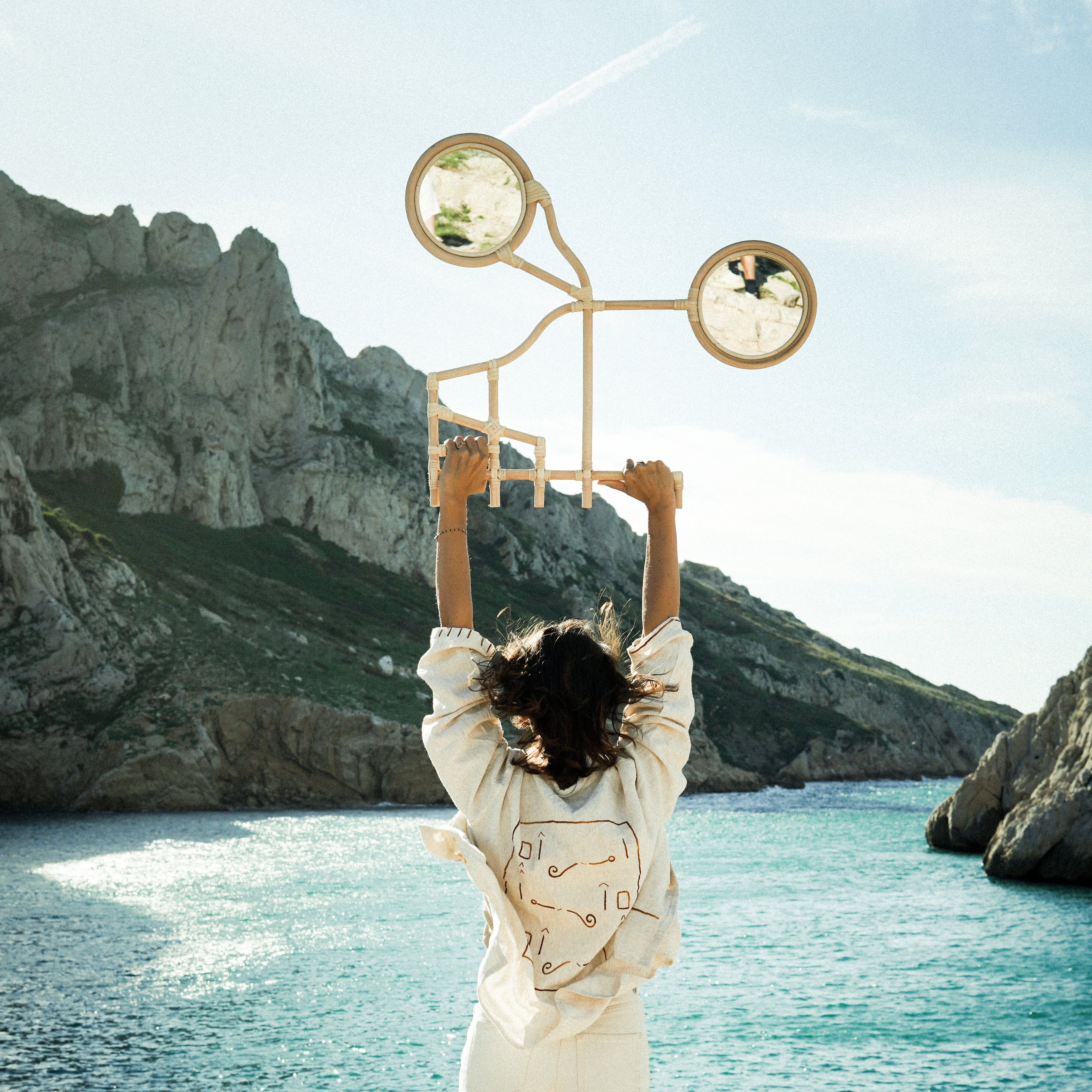 Miroirdesignenrotinfaitmain